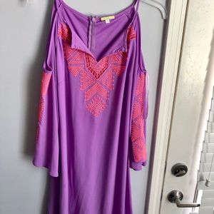 Gianni Bini purple cold shoulder dress size medium